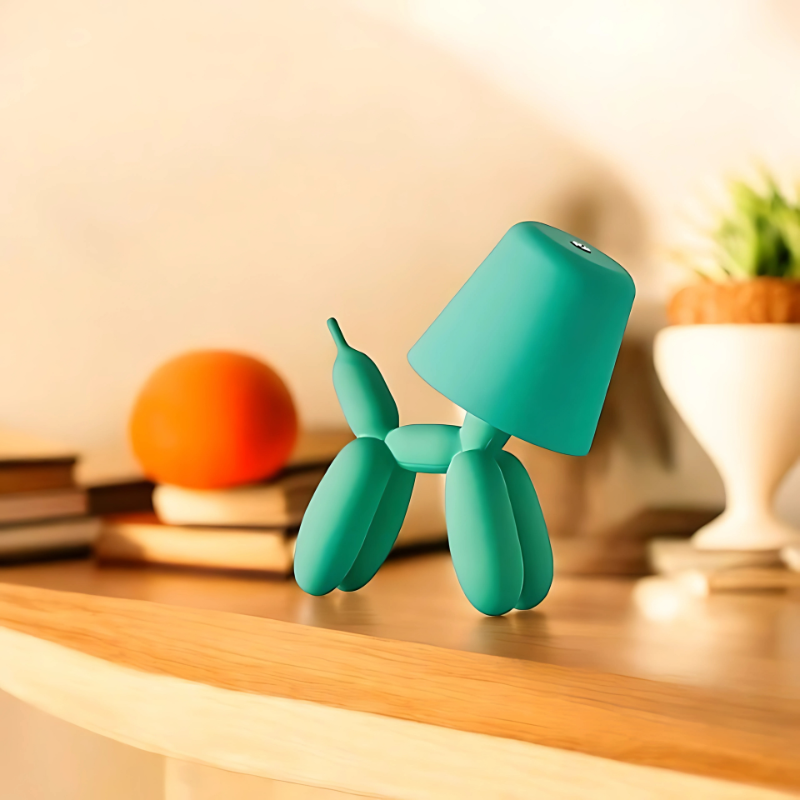 Balloon Dog Lamp